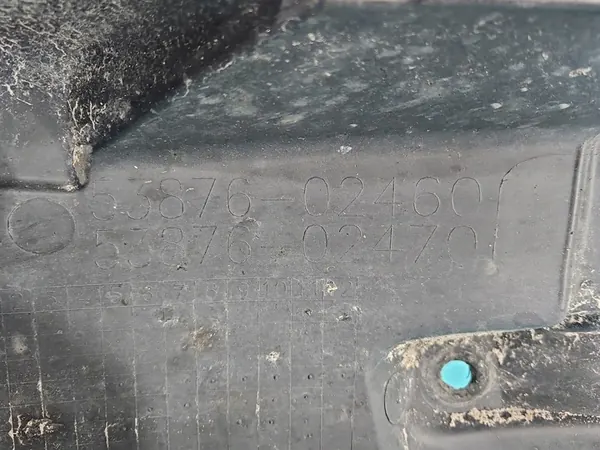 Front Left Wheel Arch Toyota Auris II 53876-02460 image 7