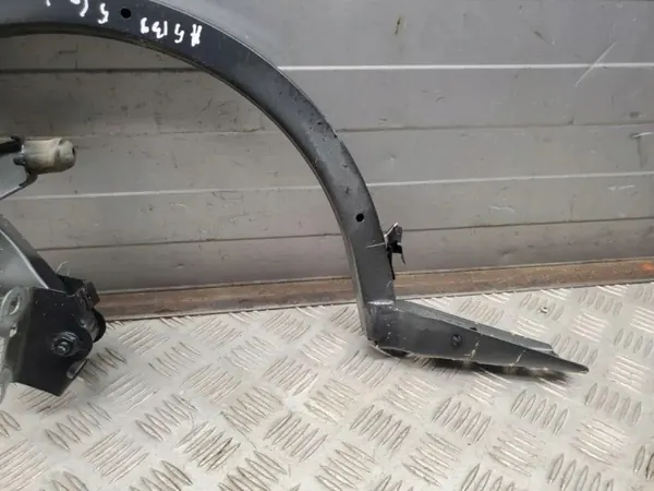 Audi A5 2017 Linke Seite Kofferraumklappe Scharnier OEM 8W6827301 image 5