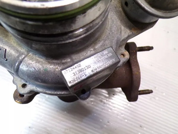 Turbo OEM 31380130 pour Volvo 2.0D image 5