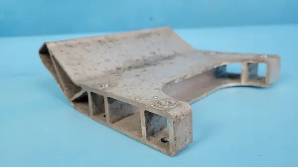 Mercedes EQE W295 Radiatorsteun Links OEM A2976222100 image 10