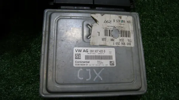 Moottorin ECU OEM 06K907425B Seat Leon Cupra CJX image 3