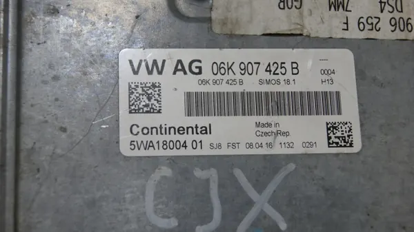 Moottorin ECU OEM 06K907425B Seat Leon Cupra CJX image 4
