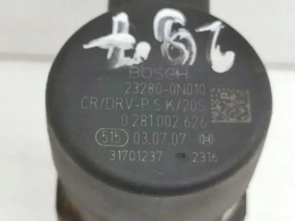 Régulateur pression carburant Toyota OEM 0281002626 image 9