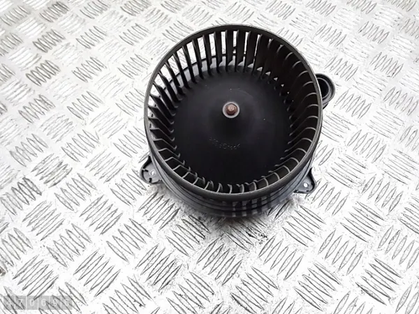 Moteur de soufflante chauffage FORD AE83AB - Pièce OEM image 6