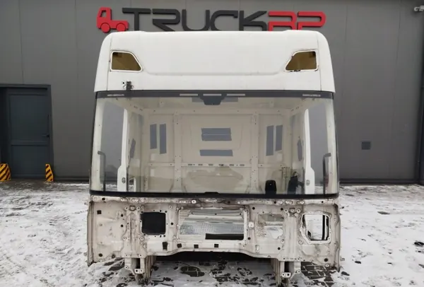 Cabina desnuda Scania S NTG usado OEM CS 20 S20 image 2