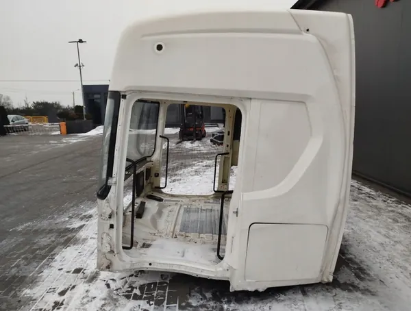 Cabina desnuda Scania S NTG usado OEM CS 20 S20 image 6