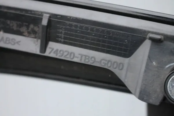 OEM CIVIC74920TB9G000 Spoiler Trasero Derecho - Honda Civic image 5