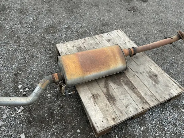 Silencieux échappement OEM 90523021 pour Dodge RAM 1500 3.6 image 3
