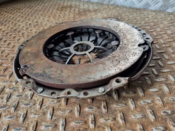 Volkswagen OE 03G 141 025 F Plaque de Pression d'Embrayage image 4