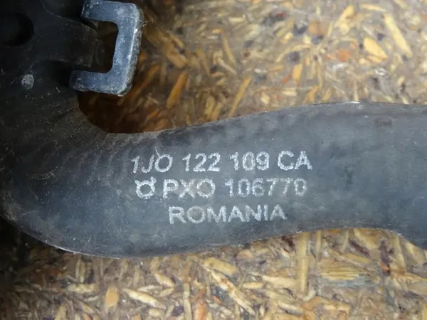 A3 8L TT 8N GOLF IV 1.8T Vesiputket 06A121133AH image 5