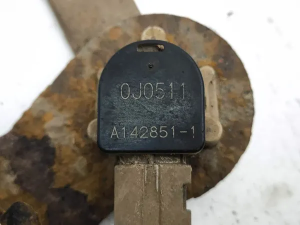 Sensor de Nível Faróis Mazda CX-7 2011 OEM 0J0511 image 3