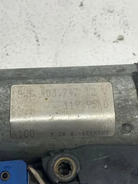 Motor de techo solar Audi Coupe OEM 40374712 - Usado image 5