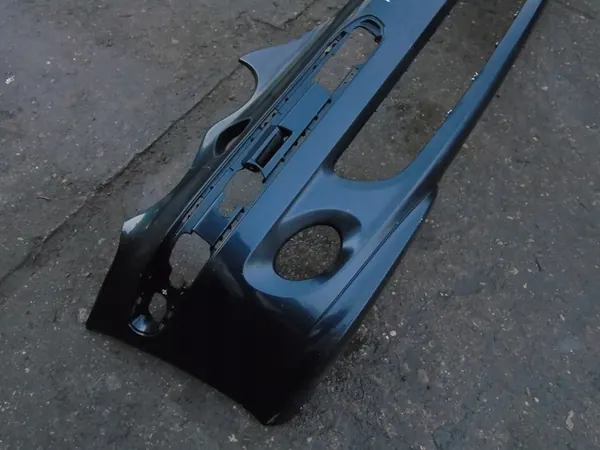 Parachoques delantero Mercedes W203 Lift 040 Kombi image 2