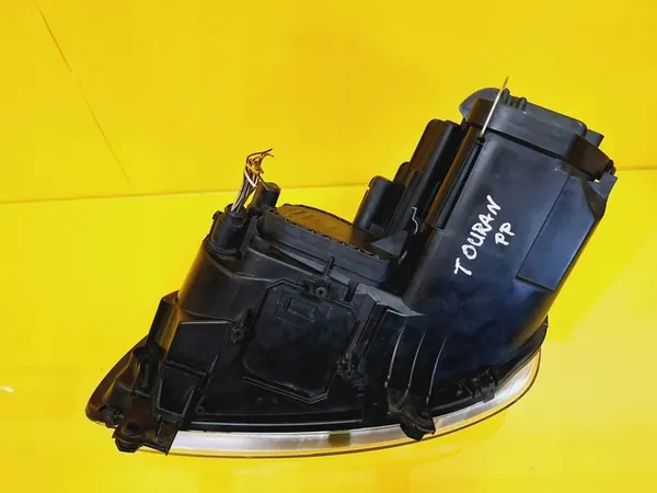 Oikea Etuvalaisin 1T0941006R VW Touran I image 8