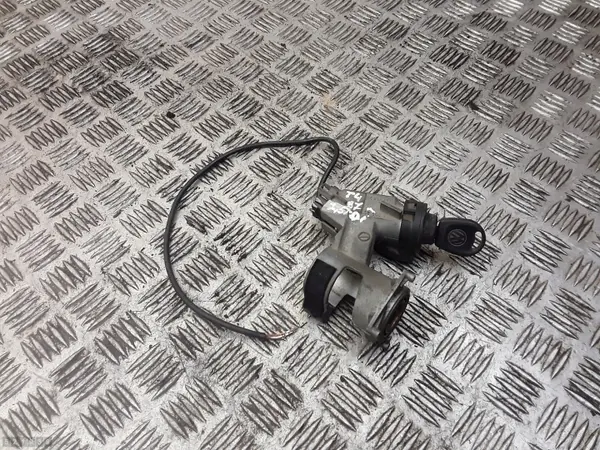 Interruptor de ignição VW Transporter T4 OEM 70190585 image 2