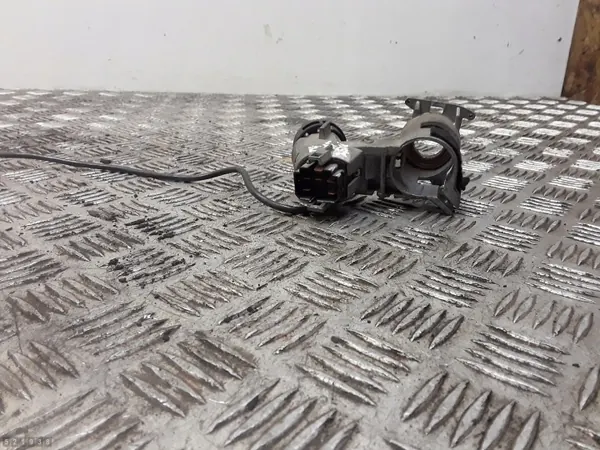 Interruptor de ignição VW Transporter T4 OEM 70190585 image 3
