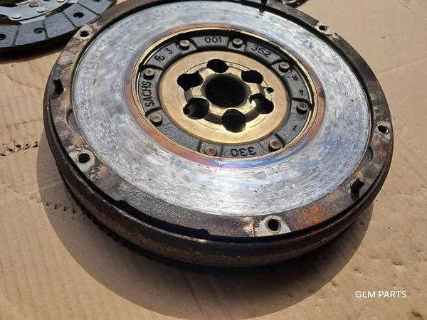 Kytkinpaketti Citroen DS4 1.6 Blue HDI 9812184080 image 3