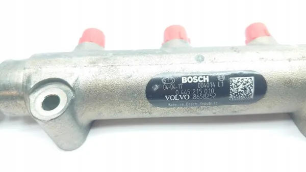 OEM 0445215010 Rail de inyección Common Rail Volvo image 3