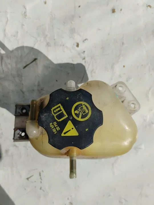 Kühlmittelbehälter Chevrolet Spark image 4