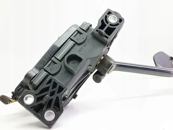 Gaspedaal AUDI A4 CABRIO 8E2721523J image 2