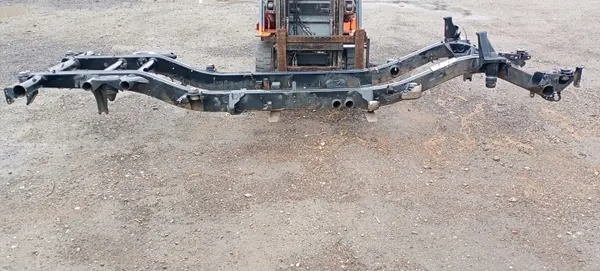 Gebrauchter Mercedes-Benz Rahmen OEM RAMA PODWOZIA W463 image 2