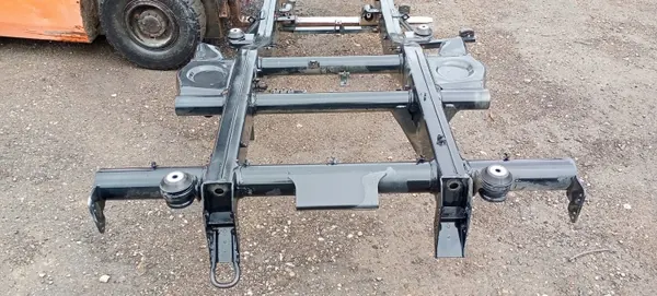 Gebrauchter Mercedes-Benz Rahmen OEM RAMA PODWOZIA W463 image 4