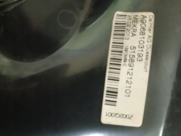 Yttre Spegel Höger A9068103193 image 3