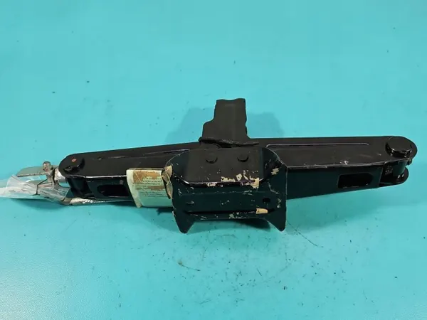 Begagnad Trapezformad Bilsjacks Citroen C5 Aircross image 4