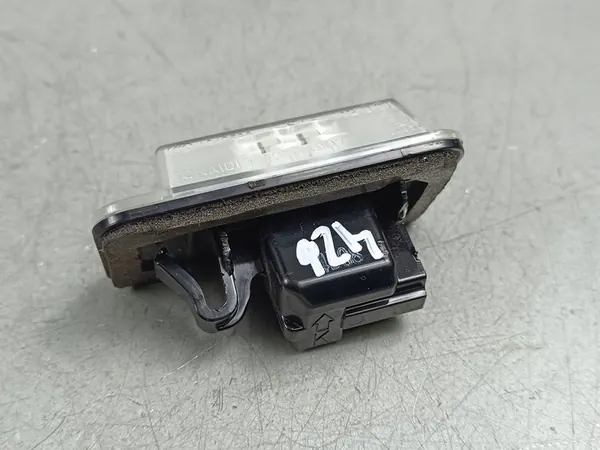 Subaru Forester SK Luz de Placa image 2