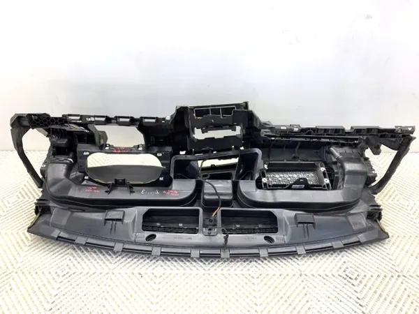 Tableau de bord OEM 5G1858295 pour VW Golf VII Hatchback image 5