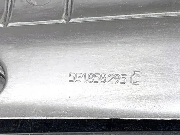 Tableau de bord OEM 5G1858295 pour VW Golf VII Hatchback image 7