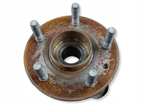 Jeep Taka pyörännavan OEM 68401942AB - Käytetty image 3