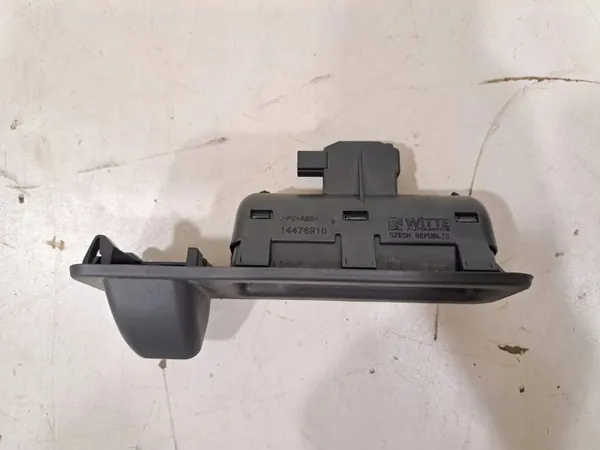 BMW X5 G05 Kofferraumgriff OEM 8494247 - Gebraucht image 6