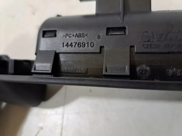 BMW X5 G05 Kofferraumgriff OEM 8494247 - Gebraucht image 7