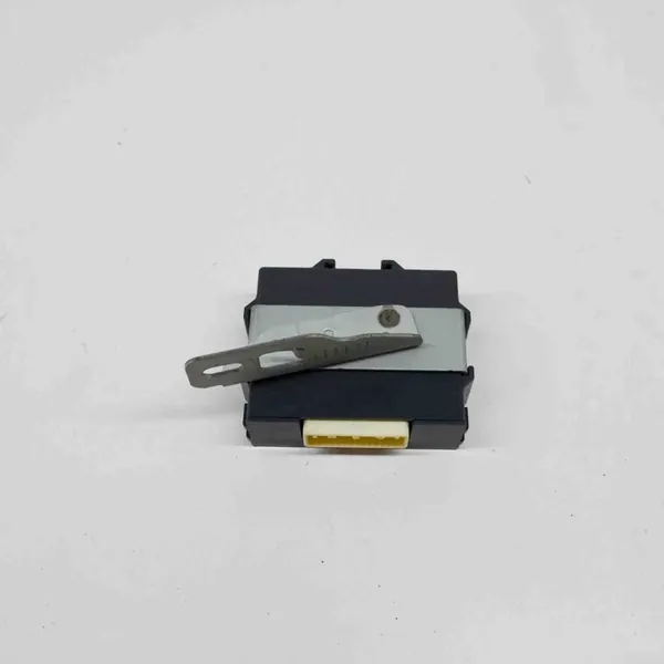 Módulo PDC MAZDA 6 ESTATE 2.2L diesel 2013 ADC5011000G image 4