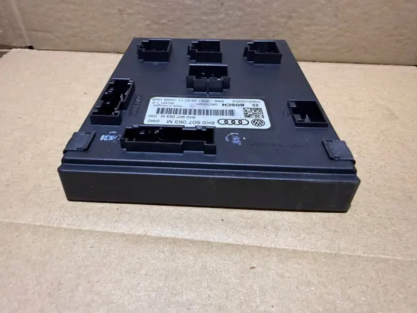Audi Komfortmodul OEM 8K0907063M image 4