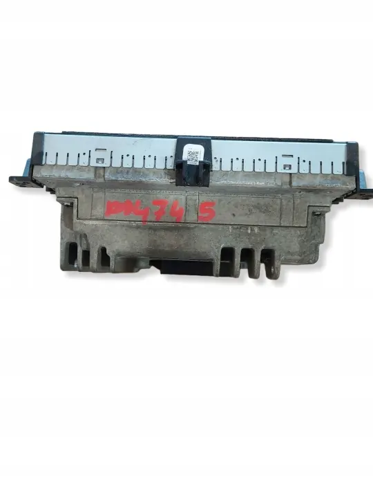 Radio Navigation Jeep Grand Cherokee WK2 OEM 68224525AM image 3