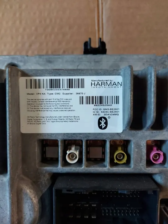Radio Navigation Jeep Grand Cherokee WK2 OEM 68224525AM image 4
