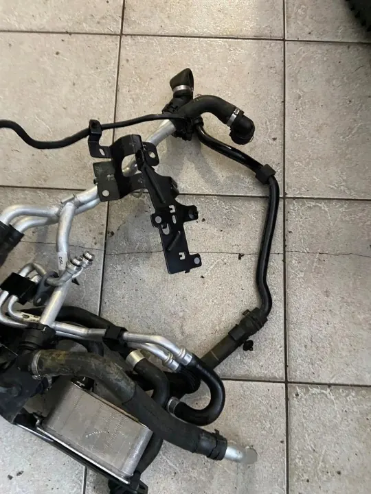 Refroidisseur de boîte OEM KPLA-7A095-AA Jaguar d'occasion image 3