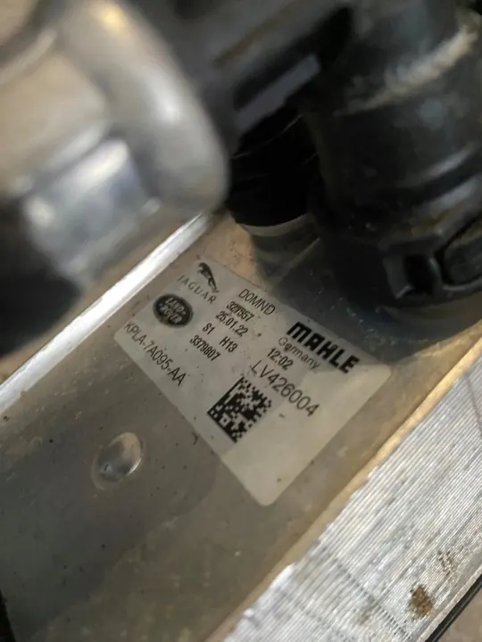 Refroidisseur de boîte OEM KPLA-7A095-AA Jaguar d'occasion image 4