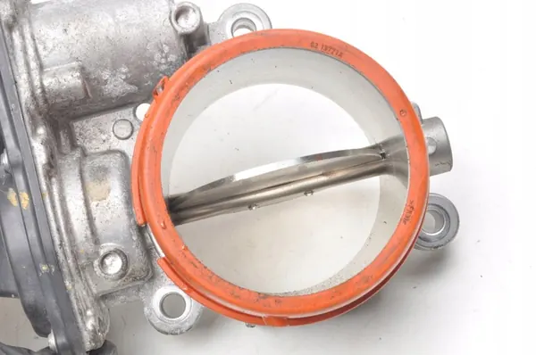 VOLVO XC60 II XC90 II T8 Hybrid Drosselklappe 31459842 image 2