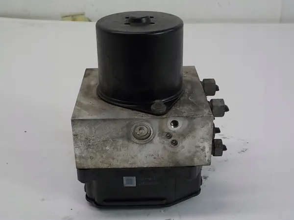 Opel Insignia ABS-pomp OEM 22827931 TRW16817032 image 9