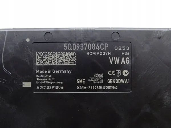 Module Confort OEM 5Q0937084CP pour Audi A3 8V image 3