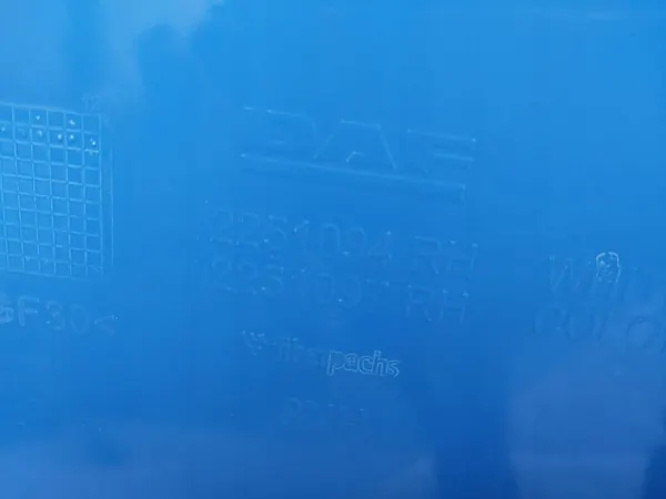 Spoiler de cabine DAF XG lado direito OEM 2251094 2251097 image 3