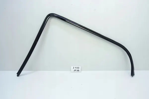 Takaikkunan tiiviste OEM A2106700408 Mercedes E W210 image 2