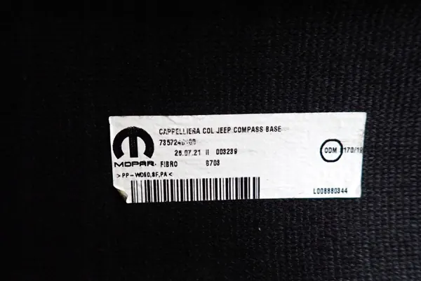 Étagre de coffre OEM 7357240 pour Jeep Compass 2021 image 4