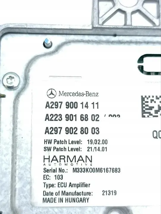 Amplificador de áudio Mercedes-Benz OEM A2979001411 Usado image 8