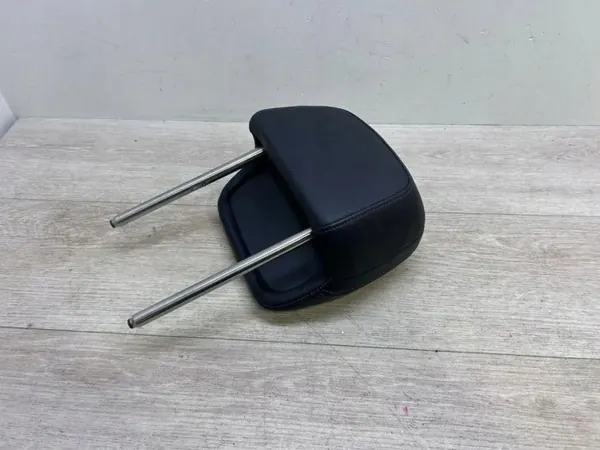 Hoofdsteun Porsche Cayenne OEM 95852281300 - Gebruikt image 10