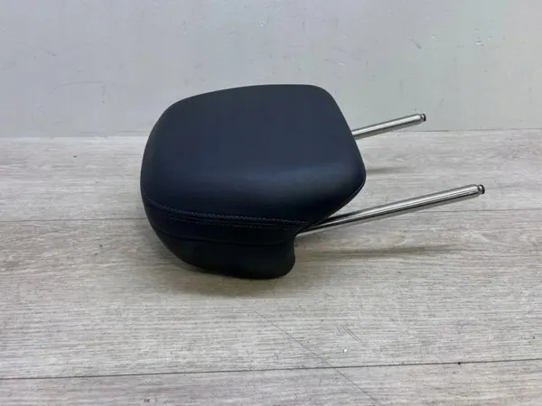Hoofdsteun Porsche Cayenne OEM 95852281300 - Gebruikt image 9