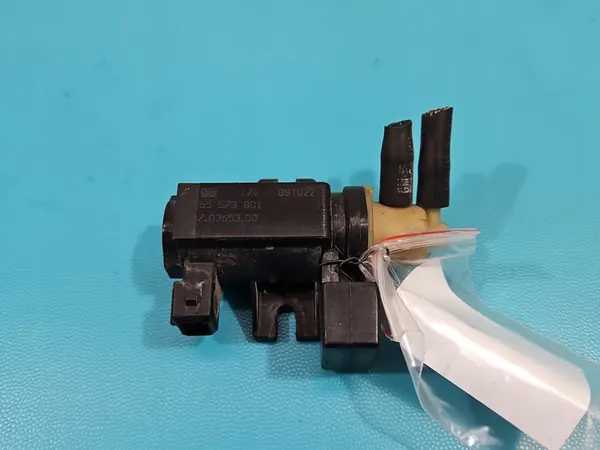 Válvula de turbina Opel Corsa D 1.3 CDTI image 2